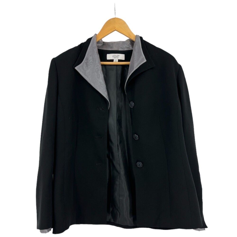 Le Suit blazer 10 womens black suit 3 button gray lapel waist length jacket